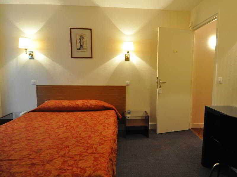 Hotel Ibis Styles Montmartre Batignolles París