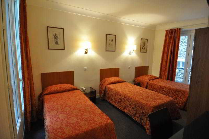 Ibis Styles Montmartre Batignolles París
